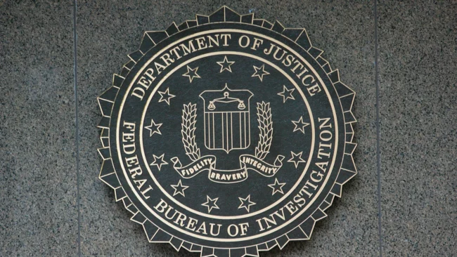 FBI报告揭示，2024年骗子盗取了超过160亿美元